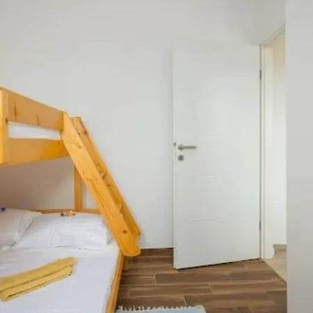 Apartment Alice Close To Centre - Happy Pula