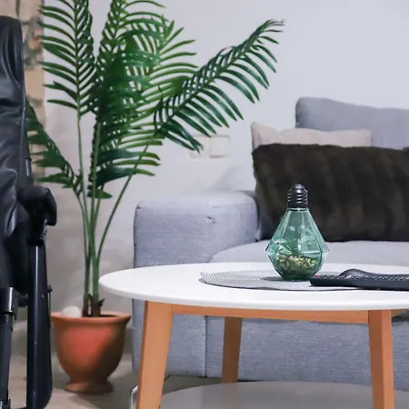 Alice Close To Centre - Happy Apartment Pula