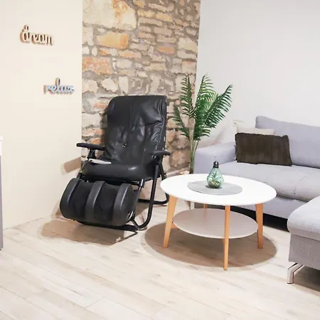 Alice Close To Centre - Happy Apartment *