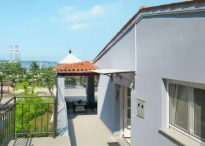 Alice Close To Centre - Happy Apartment