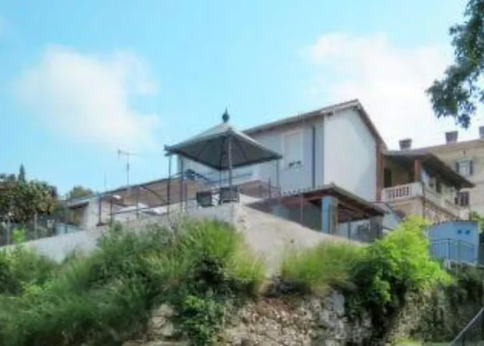 Alice Close To Centre - Happy Apartment